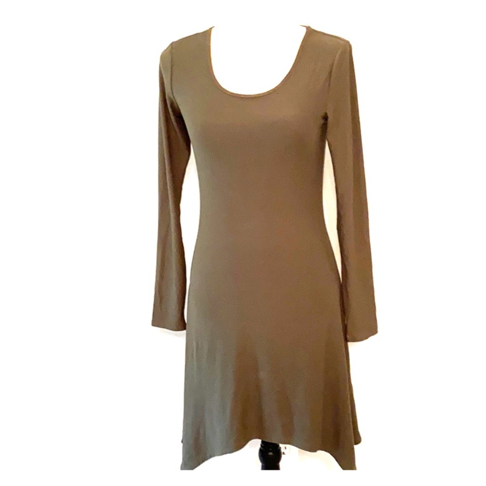 Olive green long sleeve midi dress